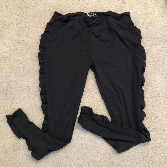 Soybu Pants - Black ruched leggings Soybu Pants - Black ruched leggings